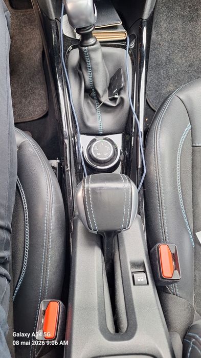 Peugeot 2008, 130 CP, 1,2 BENZINA