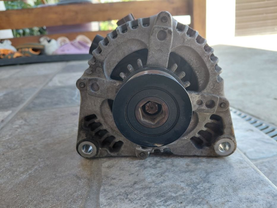 Alternator original Ford Cmax 2009 1.6 diesel  90Cp pentru piese