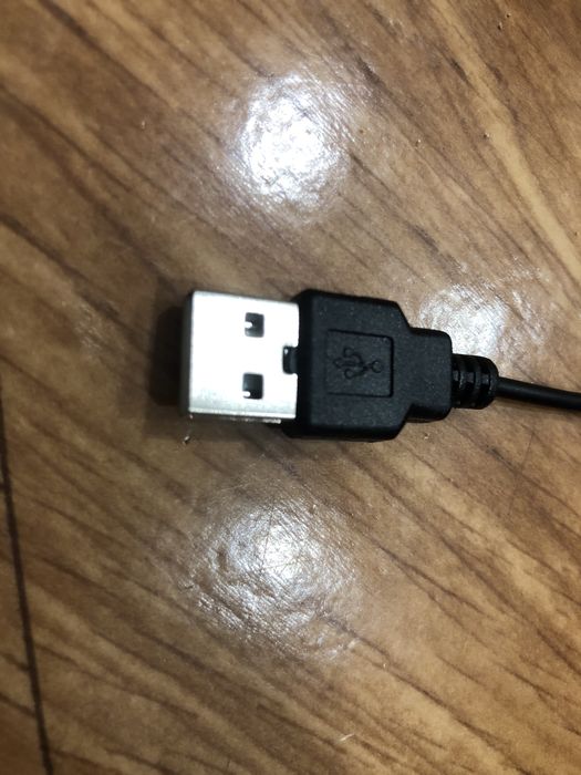 компьютерная мышка легкая на проводе