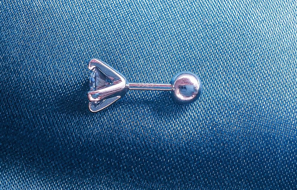 Cercei cu Moissanite albastre