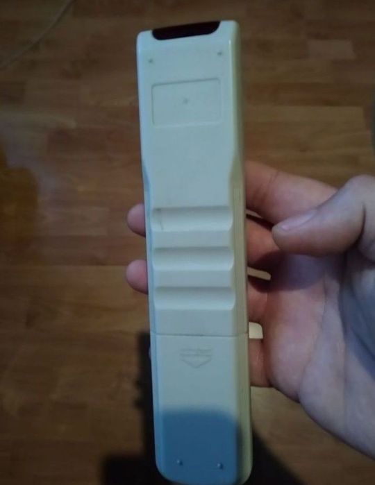 Pentru MiCo DVD Home Theatre / model HT-1013