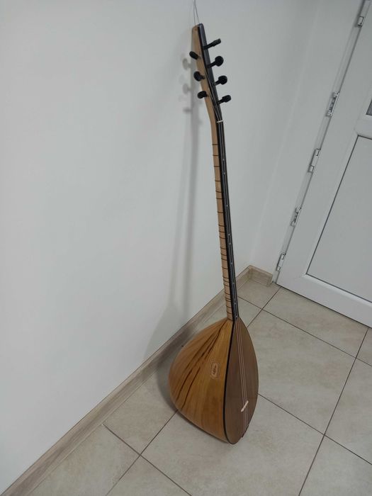 Продавам  Саз  (балама]