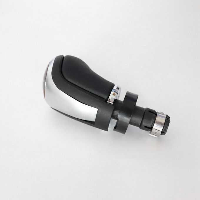 Кожена топка за скоростен лост VW Golf Mk5 Mk6 Scirocco Jetta 5 ск