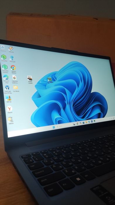Lenovo ideapad slim 3
