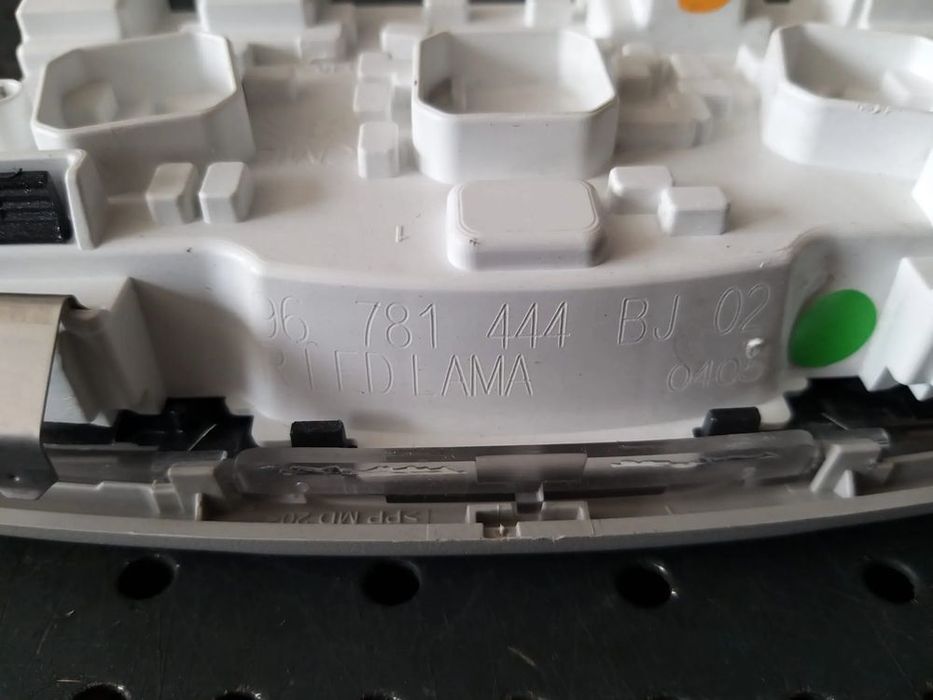 Plafoniera opel zafira e life 96781444bj