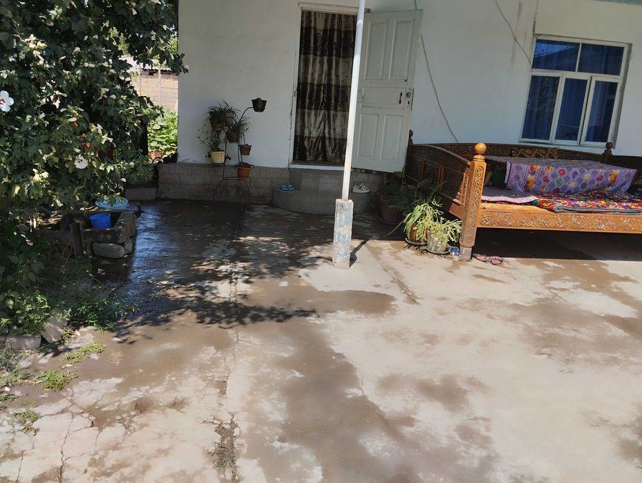 Уй сотилади Ангрен