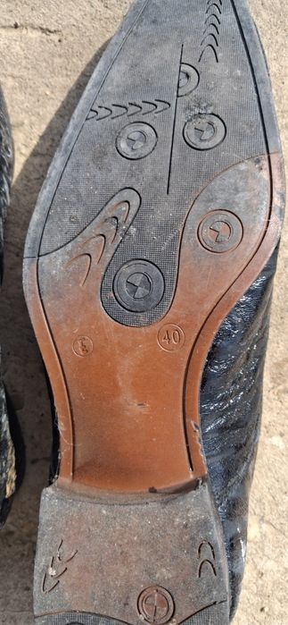 Pantofi barbati marimea 40