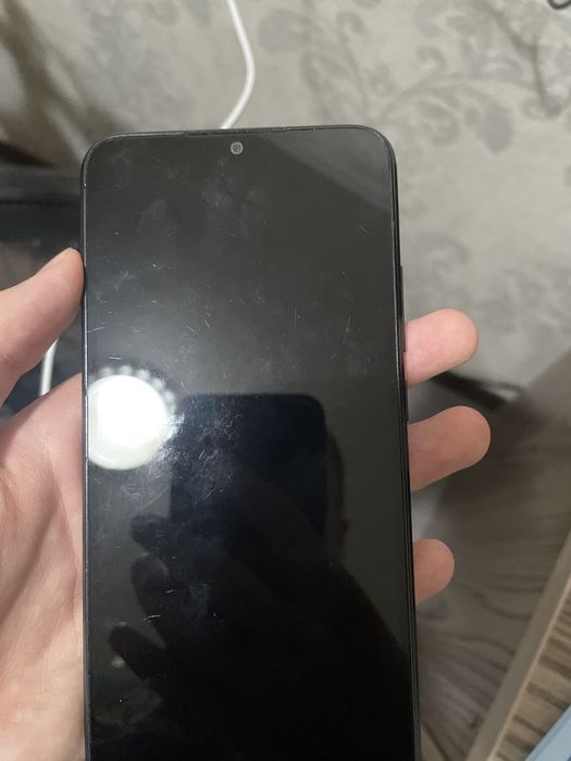 Redmi 9A 32 gb holati yahshi