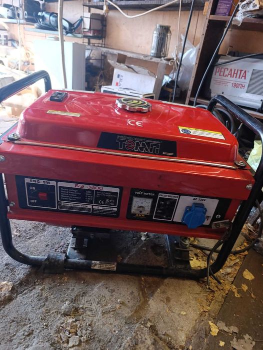 Бензиновый генератор