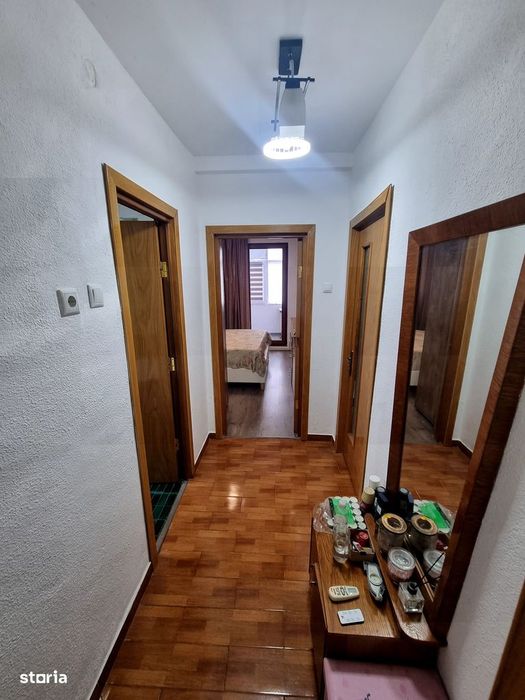 Ferdinand consulatul Turc- apartament 3 camere 80 mp renovat cu gaze