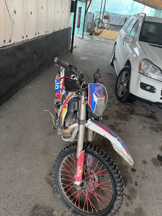 Продам эндуро срочн