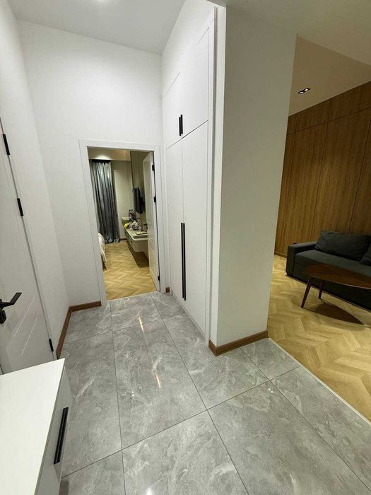 R3 Сдаётся квартира 2/6/11 на Сквере Амира Тимура