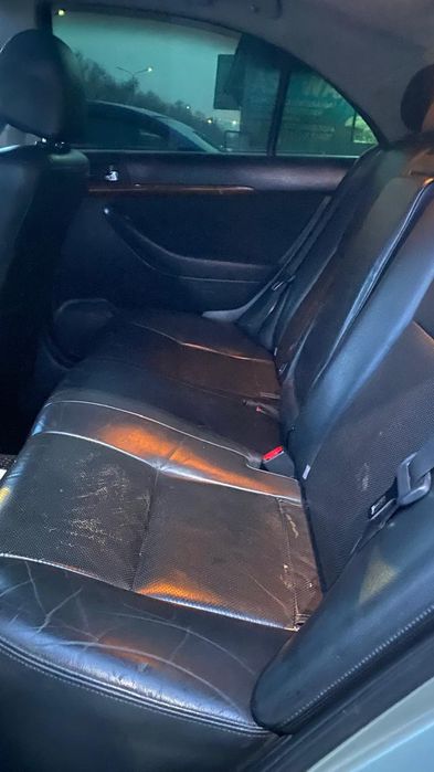 тайота avensis 2007