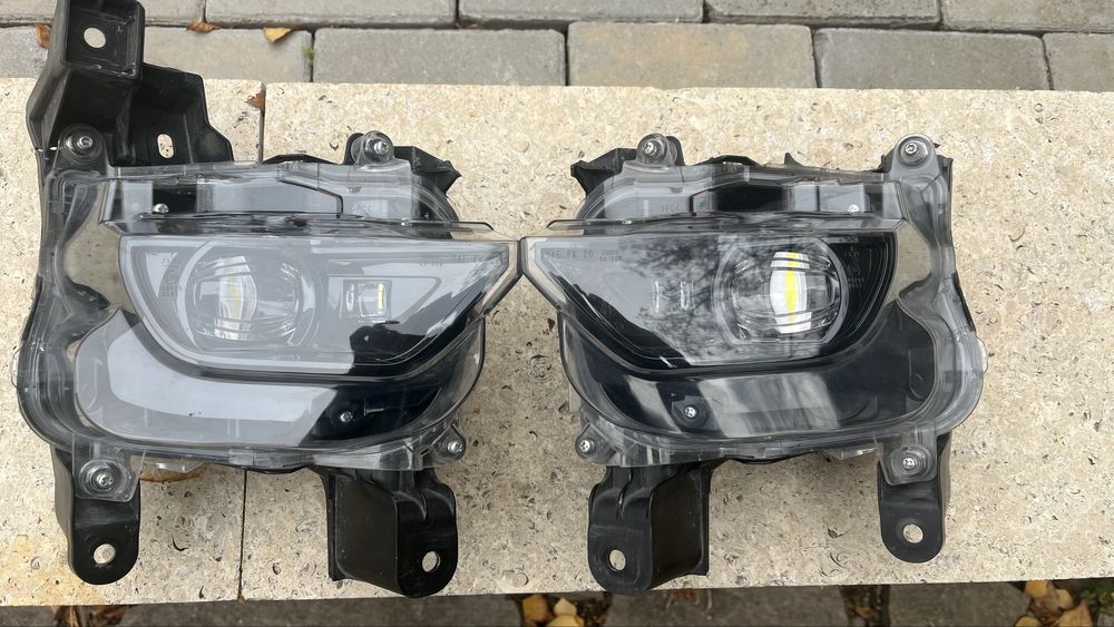 Противотуманные фары на LX600 Лексус