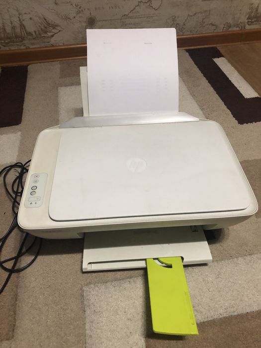 Принтер HP DeskJet 2130