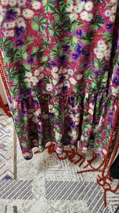 Разгружаю гардероб.