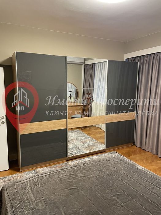 Дава се под наем Двустаен апартамент в София, Център - 80 кв.м за 1200 € - Снимка #4