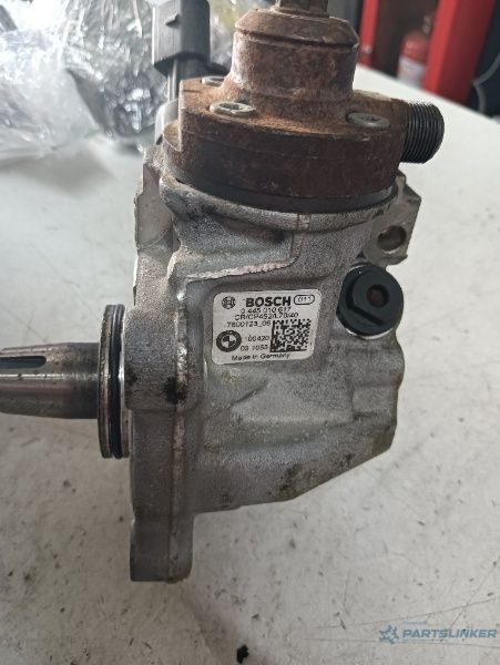Pompa Inalte Presiune Bmw 5 (F10) [ 2009 - 2016 ] Oem 0445010617