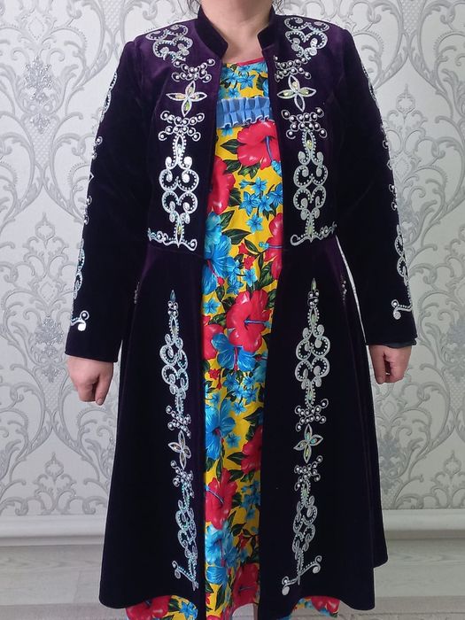 Бешбет 54размер екі рет киілген