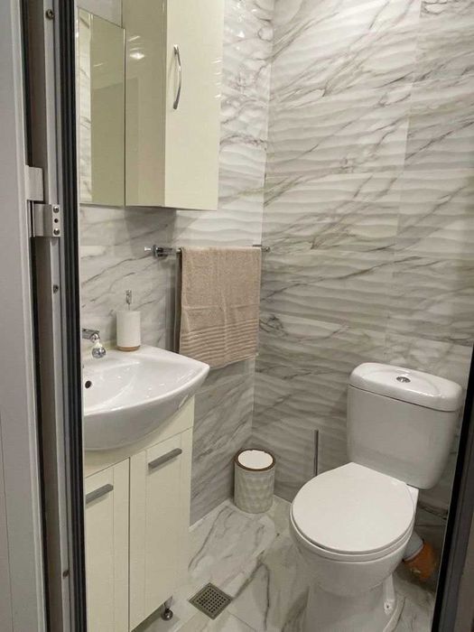 Двустаен ап. под наем в кв. Дружба 1