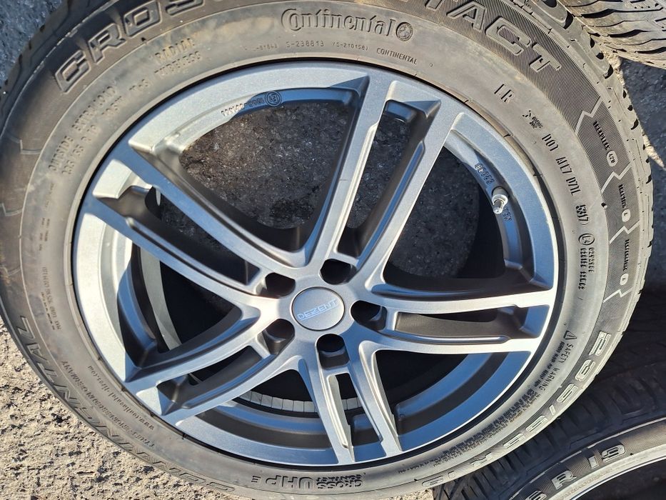 Волво,Форд-19цола-5/108-с датчици "DEZENT "- с гуми