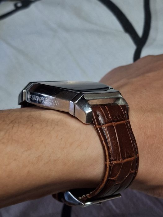 Часы Emporio Armani