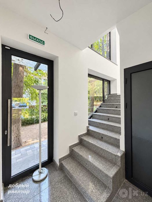(Добрый) Ц1, 160 м², 2 этаж, Open space, отдельный вход, балкон