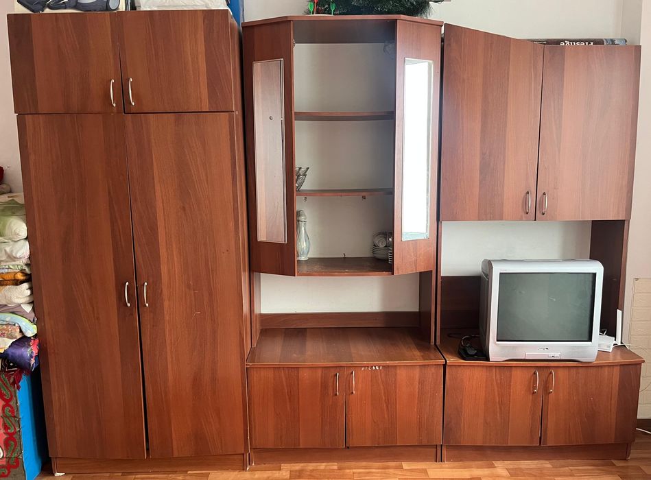 Продается 4 шкафа