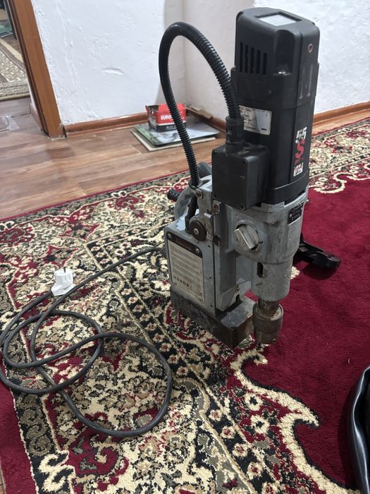 Сверлильный станок