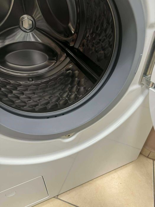 Пералня с предно зареждане Miele  W1  9 kg  1400 rpm  QuickPowerWash