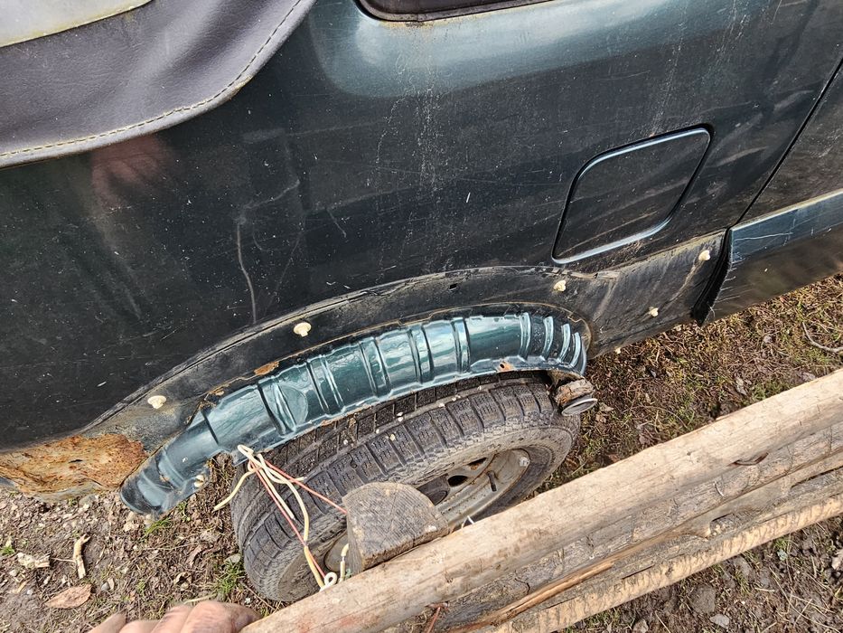 Piese Suzuki jimny 1.5 /1.3 Accesorii pentru Suzuki jimny