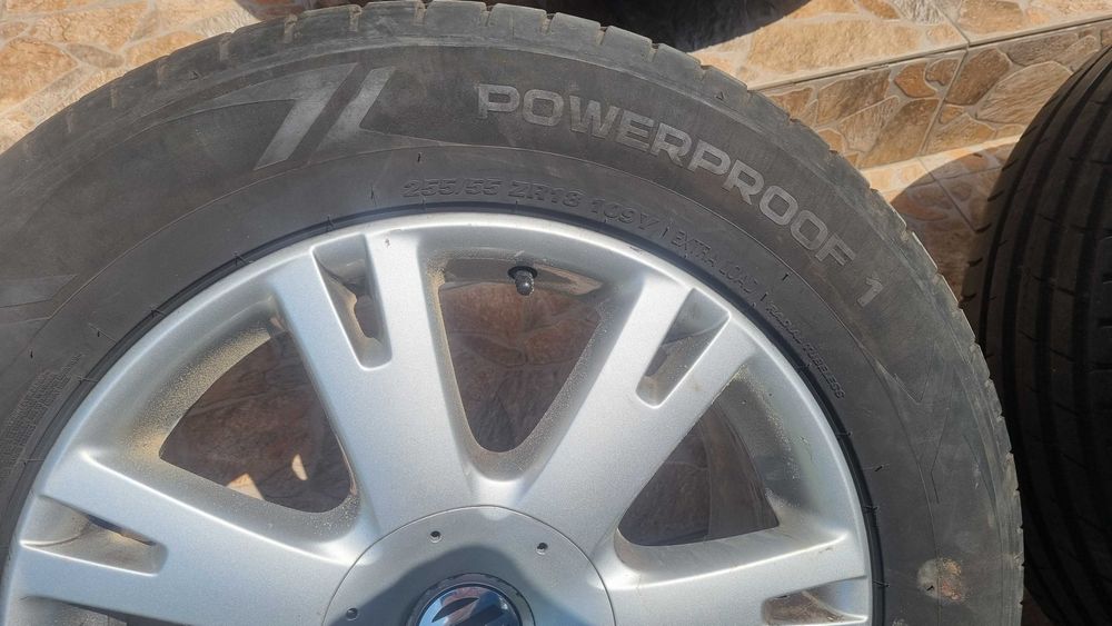 Anvelope vara Touareg 7L nokian