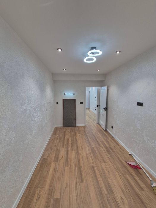 4 ком, квартира на Ц5,93 м2.Ор-р: Пожарка, Gentlemens Pub