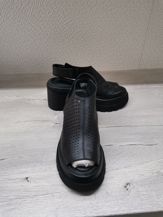 Обувь женская.Босоножки.