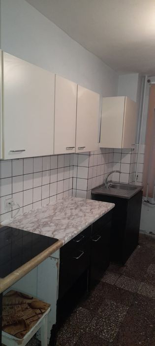 Inchiriez apartament cu 2 camere 140€