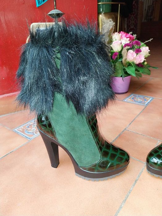 Ghete elegante cu toc