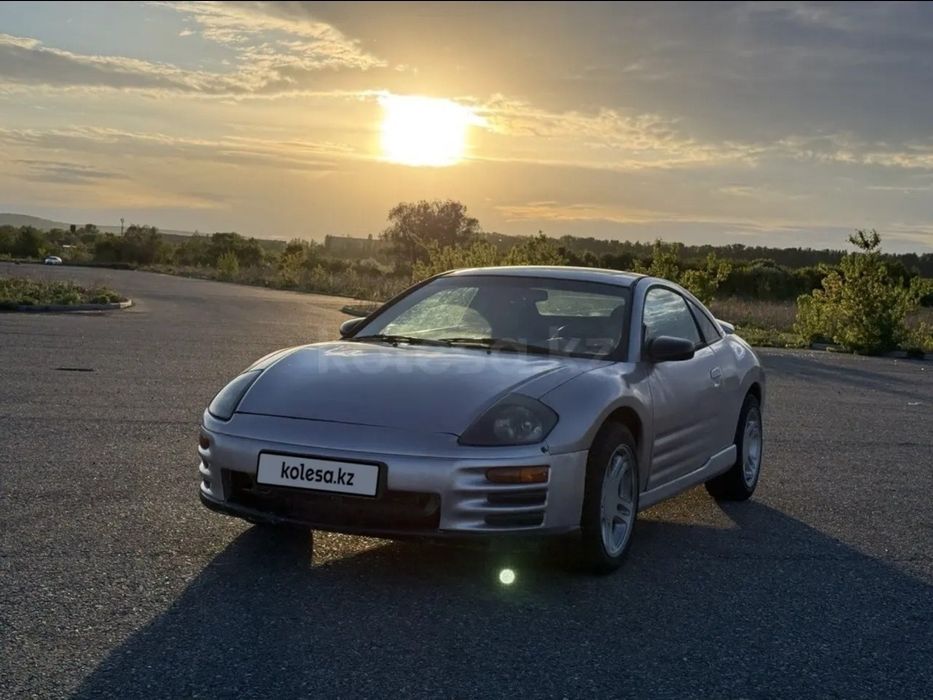 Продам  mitsubishi eclipse 2000