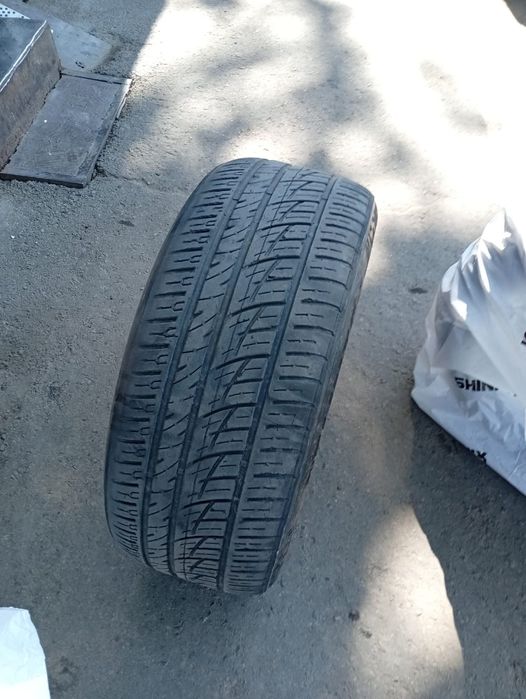Продам комплект резины