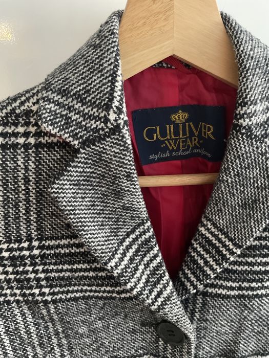 Пальто на девочку демисезонное