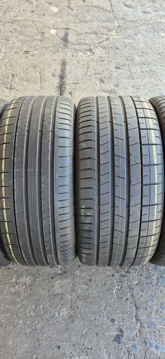 4 anvelope vara Pirelli,fata 255/40/20,spate 285/35/20.Pretul este pe bucata.