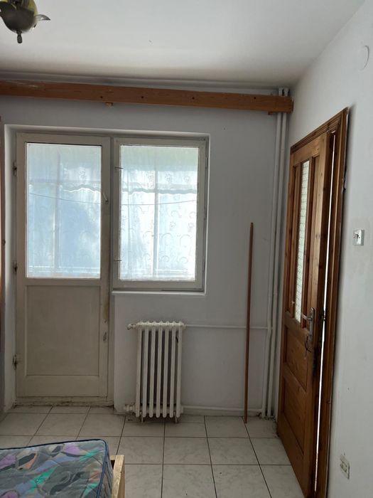 Vand sau inchiriez apartament 2 camere, Nufarul