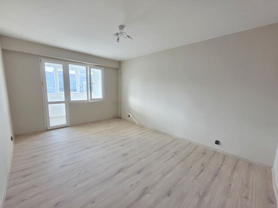 Продава се Тристаен апартамент в София, Люлин 1 - 65 кв.м за 1405 €/кв.м - Снимка #7