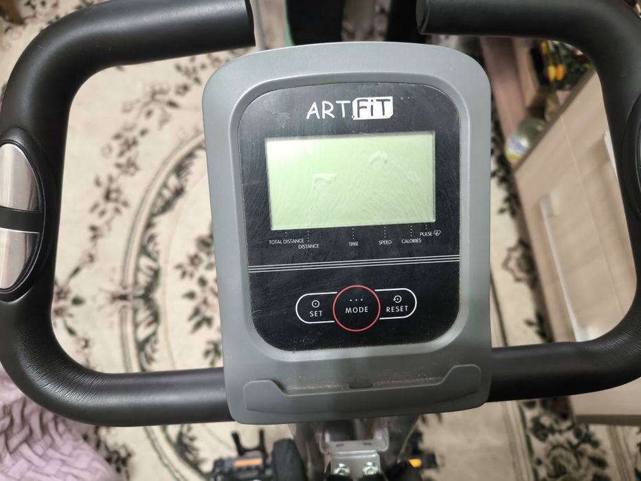 Велотренажёр ARTFIT
