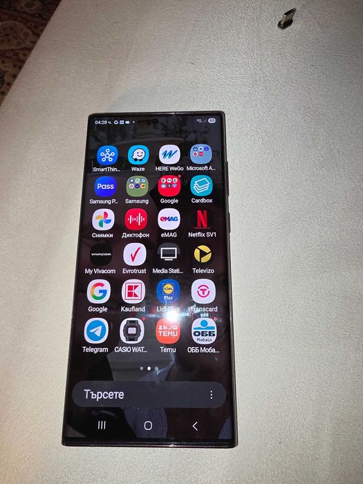 Продавам samsung galaxy s 22 ultra