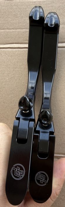 Set manete ajustabile Harley Softail  dupa 2018 FLDE FLHC FXBB FXLR/S