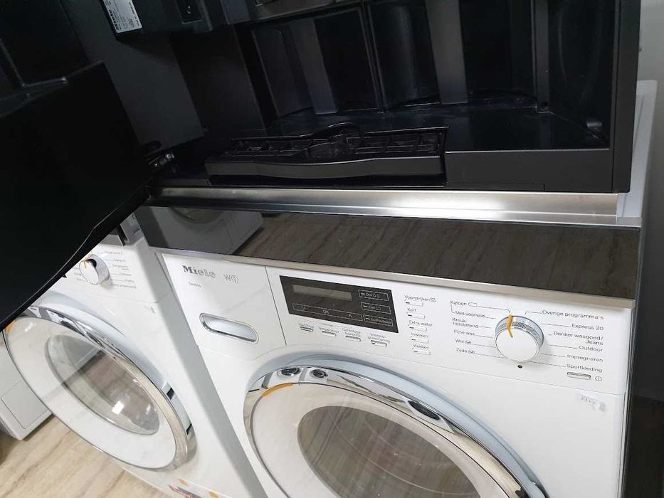 Miele Подгряващо Чекмедже без Дръжка за Вграждане в Кухня 10cm