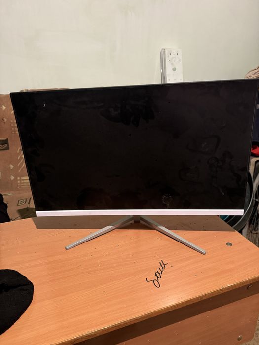 Компютер манитор