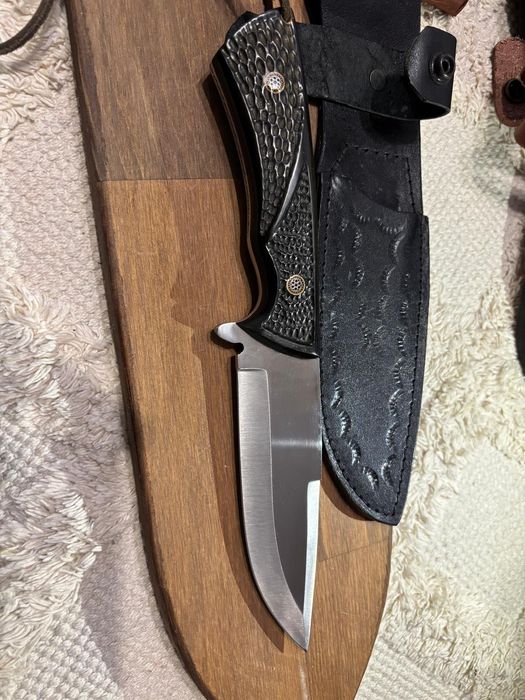 Ръчно изработени ловни ножове