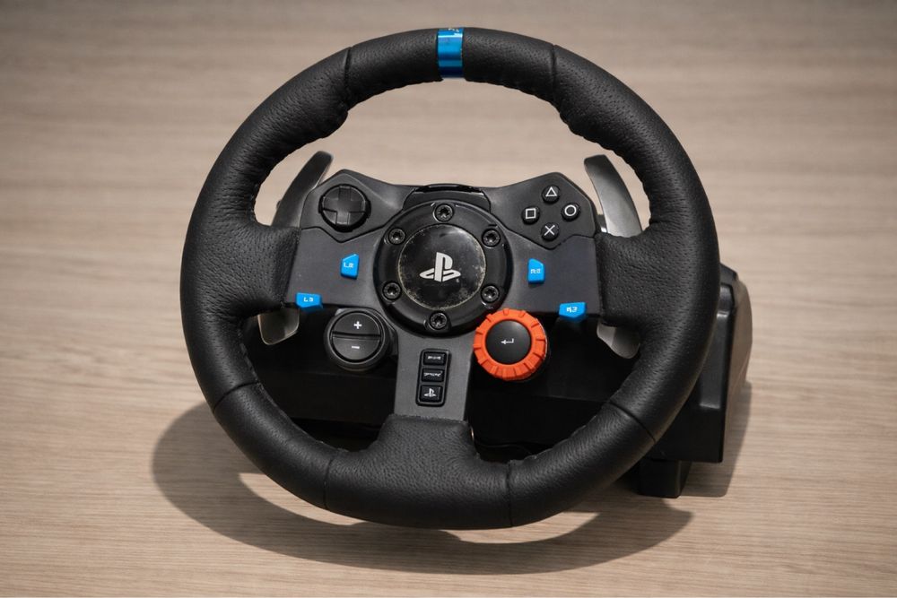 Logitech G29 + педали – перфектно състояние