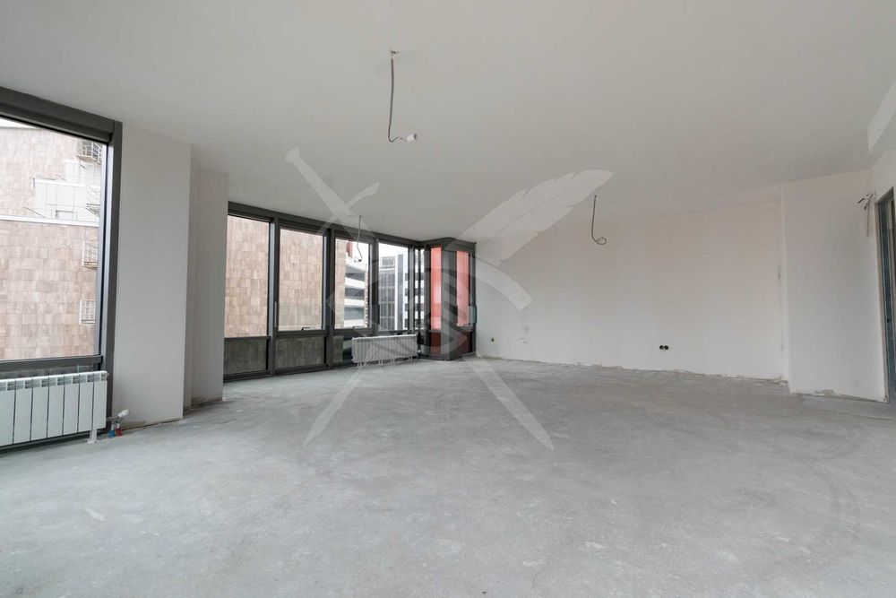 Продава се Многостаен апартамент в София, Манастирски ливади - 191 кв.м за 1442 €/кв.м - Снимка #2
